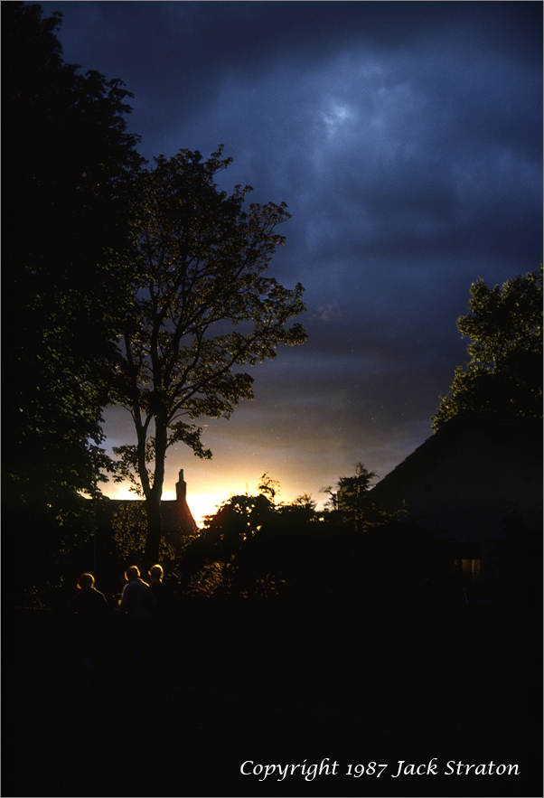 Montrose Dusk Picnic 30T115C 7-1-87